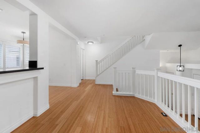 10242 Wateridge Cir 197, San Diego, CA 92121