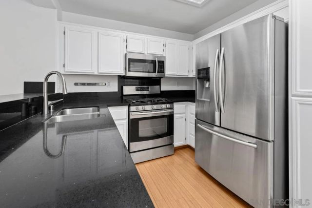 10242 Wateridge Cir 197, San Diego, CA 92121