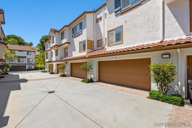 10242 Wateridge Cir 197, San Diego, CA 92121
