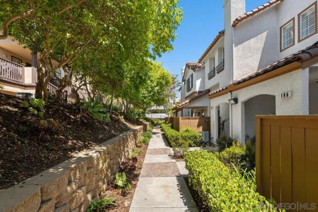 10242 Wateridge Cir 197, San Diego, CA 92121