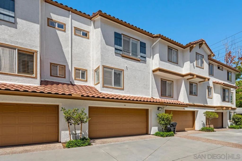 10242 Wateridge Cir 197, San Diego, CA 92121