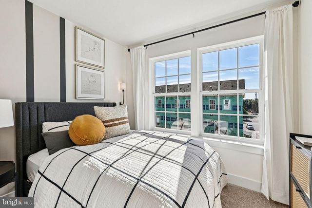 1821 HARVEST DR, Winchester, VA 22601