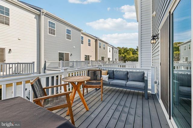 1821 HARVEST DR, Winchester, VA 22601