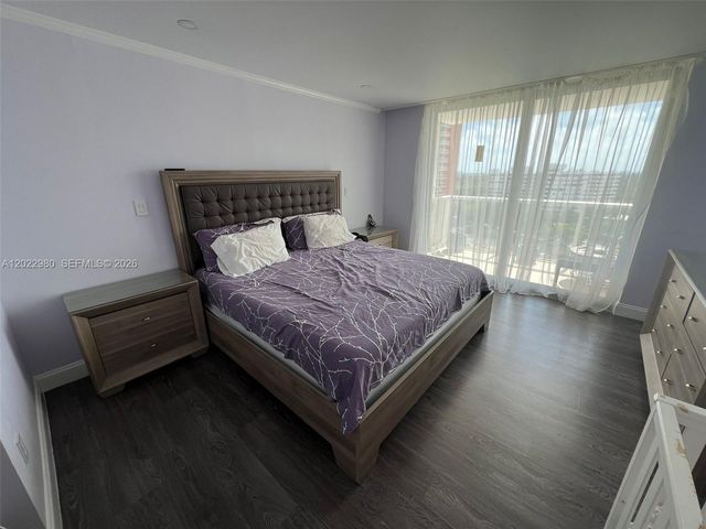 1301 NE Miami Gardens Drive 1013W, Miami, FL 33179