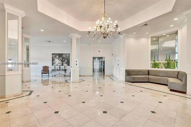 1301 NE Miami Gardens Drive 1013W, Miami, FL 33179