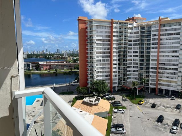 1301 NE Miami Gardens Drive 1013W, Miami, FL 33179