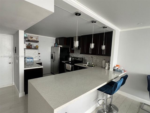 1301 NE Miami Gardens Drive 1013W, Miami, FL 33179