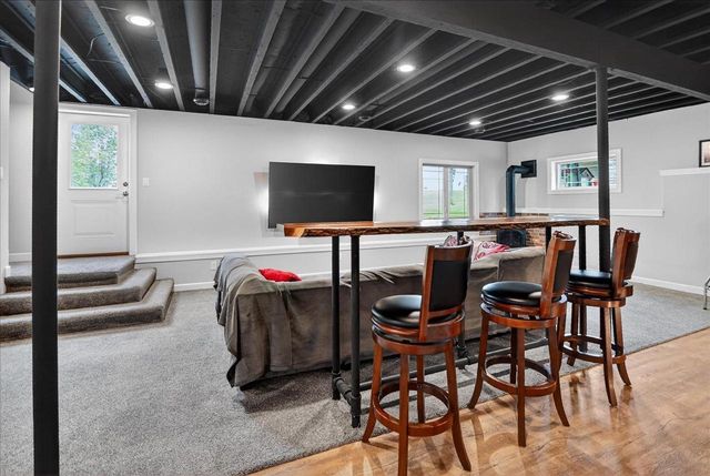 1007 Tara Lane, Waunakee, WI 53597