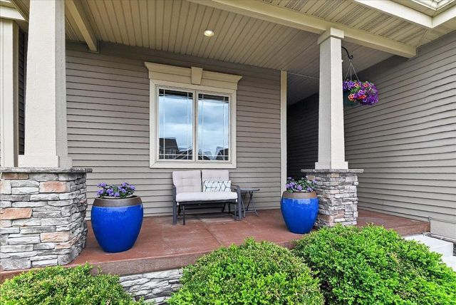 1007 Tara Lane, Waunakee, WI 53597