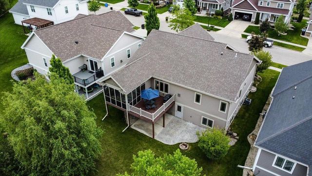 1007 Tara Lane, Waunakee, WI 53597