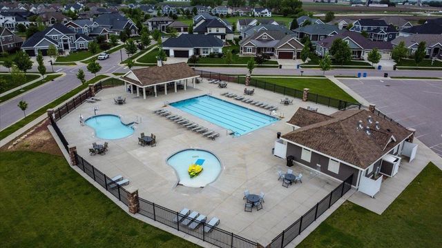 1007 Tara Lane, Waunakee, WI 53597