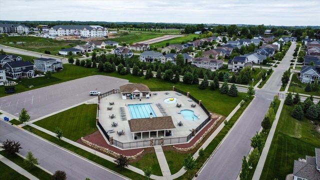 1007 Tara Lane, Waunakee, WI 53597