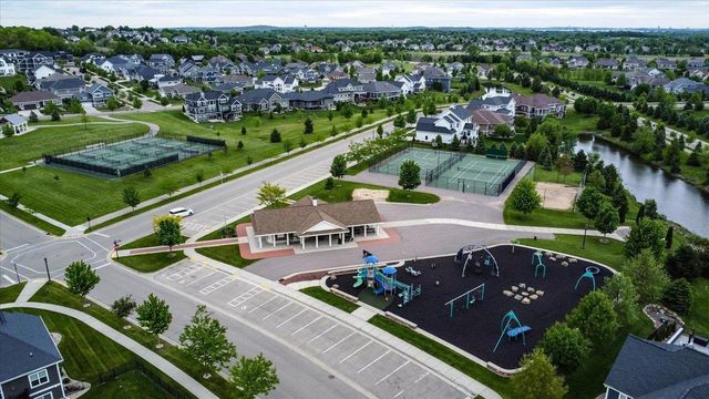1007 Tara Lane, Waunakee, WI 53597