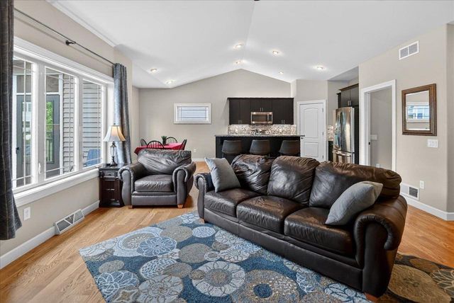 1007 Tara Lane, Waunakee, WI 53597