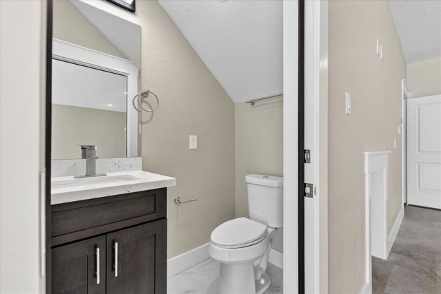 3434 Sunbeam Street A, Houston, TX 77051