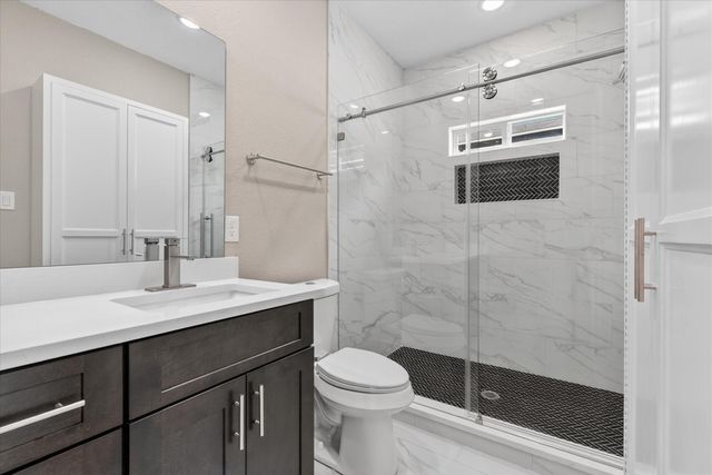 3434 Sunbeam Street A, Houston, TX 77051