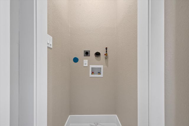 3434 Sunbeam Street A, Houston, TX 77051