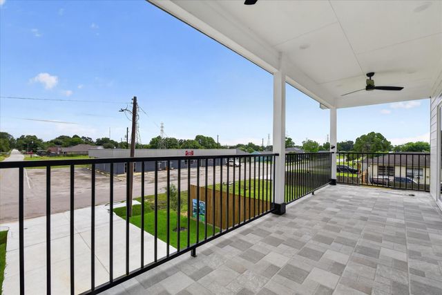 3434 Sunbeam Street A, Houston, TX 77051