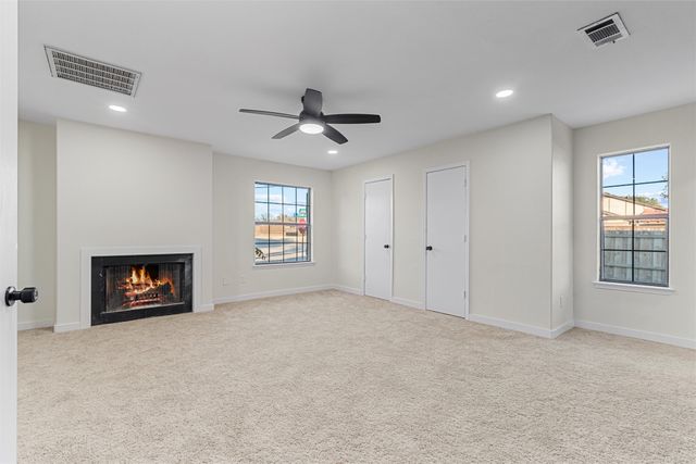6644 Pleasant Ridge Drive, North Richland Hills, TX 76180