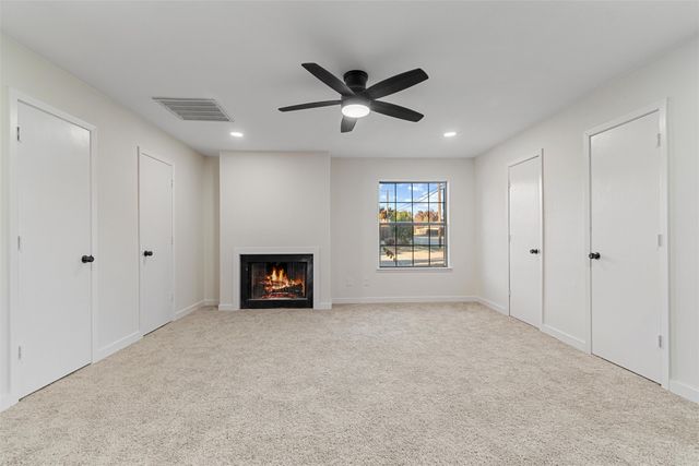 6644 Pleasant Ridge Drive, North Richland Hills, TX 76180
