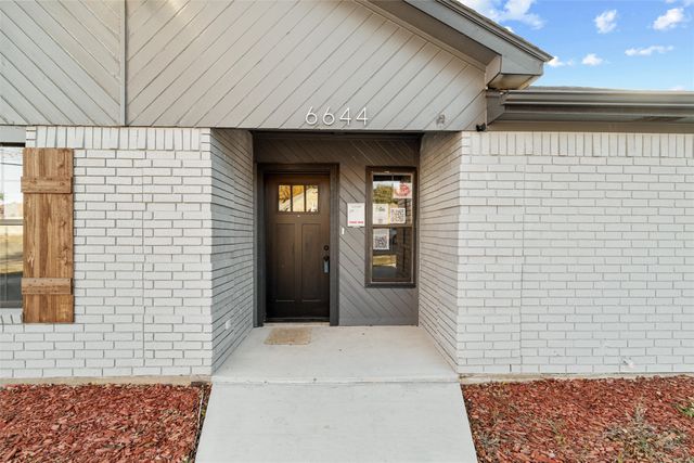 6644 Pleasant Ridge Drive, North Richland Hills, TX 76180