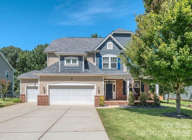 126 Misty Woods Drive, Lake Wylie, SC 29710