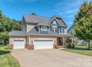 126 Misty Woods Drive, Lake Wylie, SC 29710
