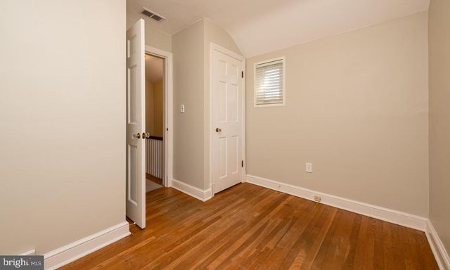 4814 ARLINGTON BLVD, Arlington, VA 22204