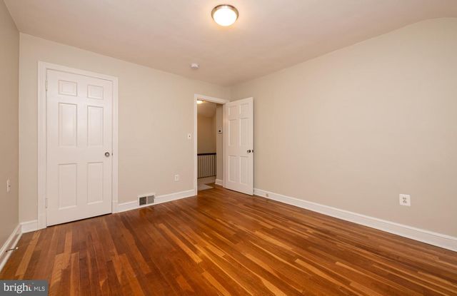4814 ARLINGTON BLVD, Arlington, VA 22204