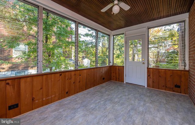 4814 ARLINGTON BLVD, Arlington, VA 22204