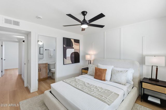 3401 W ORAIBI Drive, Phoenix, AZ 85027