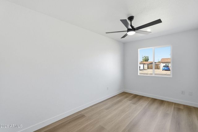 3401 W ORAIBI Drive, Phoenix, AZ 85027