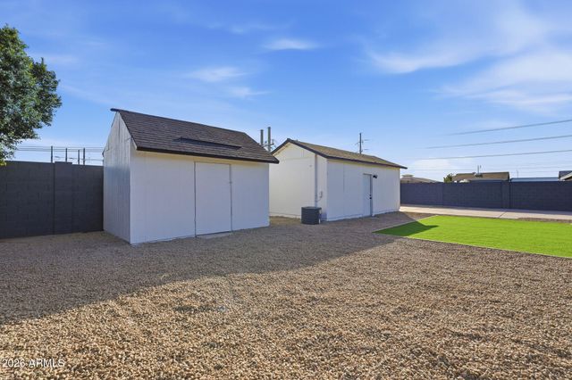 3401 W ORAIBI Drive, Phoenix, AZ 85027