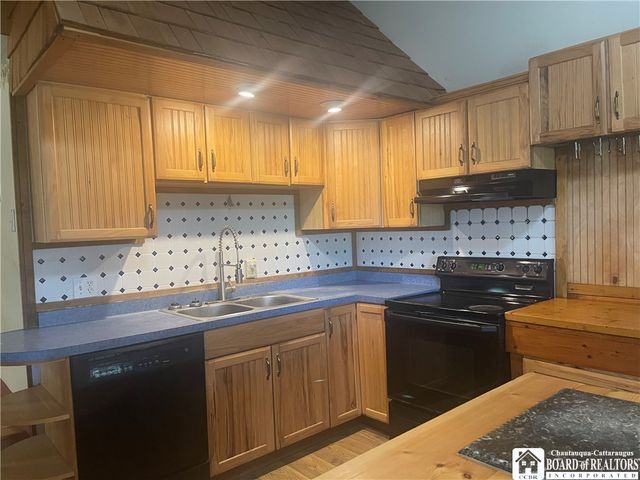 9924 Bailey Hill Road, Mina, NY 14736