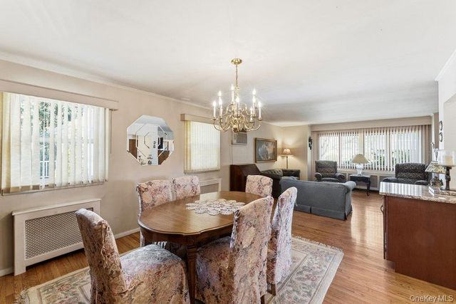 15 Woodlawn Avenue, Valley Stream, NY 11581