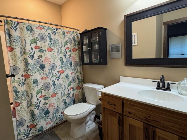 435 Maplewood Court, Isle, MN 56342