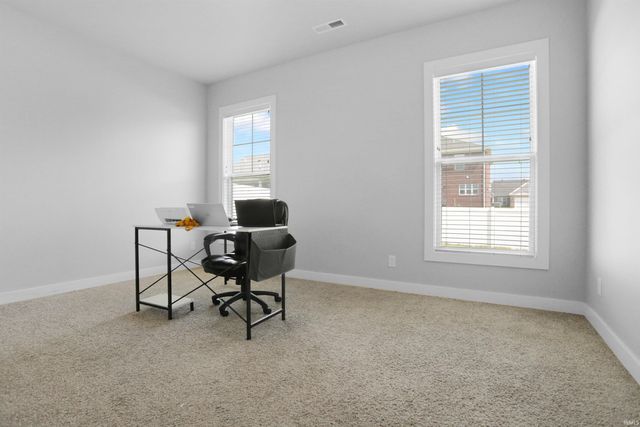5610 Belmont Drive, Newburgh, IN 47630