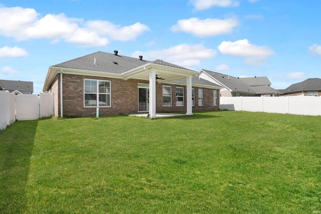 5610 Belmont Drive, Newburgh, IN 47630