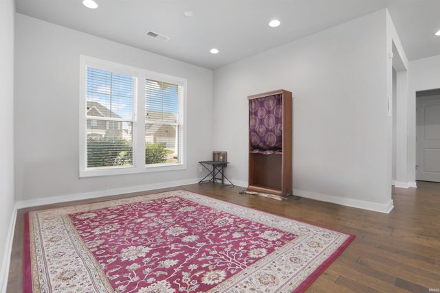 5610 Belmont Drive, Newburgh, IN 47630