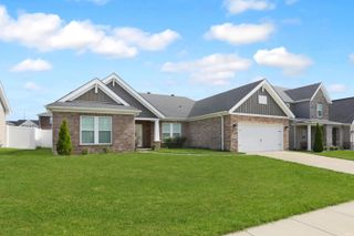 5610 Belmont Drive, Newburgh, IN 47630