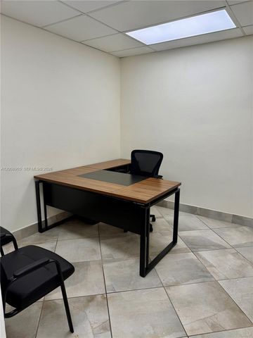 150 Westward Dr 1, Miami Springs, FL 33166