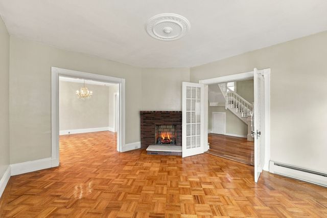 36 Hastings St, Boston, MA 02132