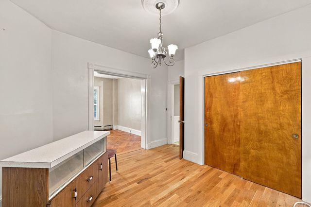 36 Hastings St, Boston, MA 02132