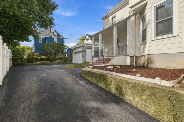 36 Hastings St, Boston, MA 02132