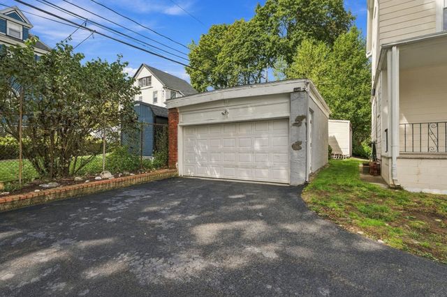 36 Hastings St, Boston, MA 02132