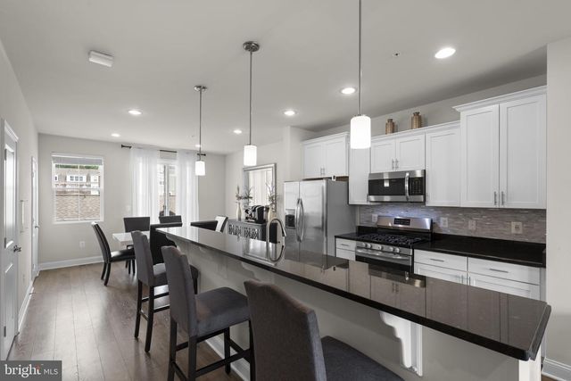 11279 ST LUKE DR, White Plains, MD 20695