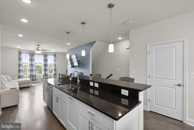 11279 ST LUKE DR, White Plains, MD 20695