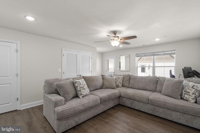 11279 ST LUKE DR, White Plains, MD 20695