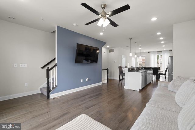 11279 ST LUKE DR, White Plains, MD 20695
