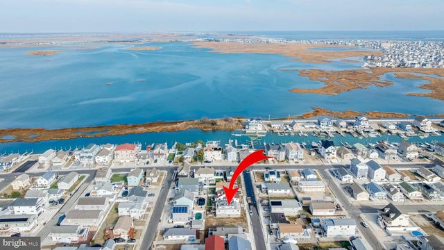6 J AVE, Wildwood, NJ 08260